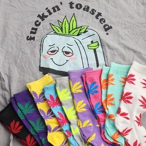 Spencers L Shirt-Colorful Leaf Patterned Socks